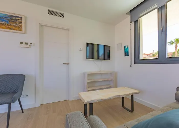 Apartamento Cerca De La Playa Con Piscina Apartment